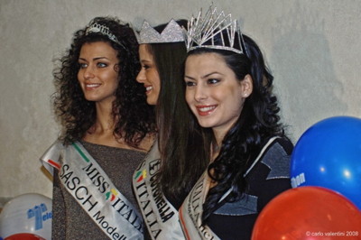 Viareggio carnevale missitalia02